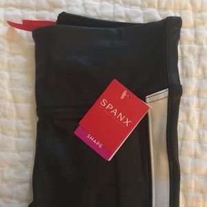 NWT SPANX XS Faux Leather Side Stripe Leggings